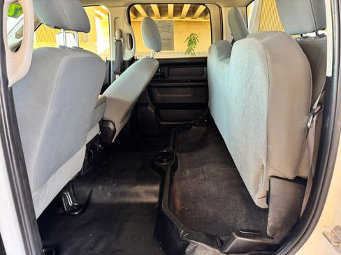 Used 2018 RAM 3500 Tradesman w/ Chrome Appearance Group AWD/4WD image 20