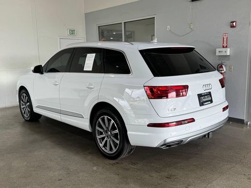 Used 2019 Audi Q7 3.0T Premium Plus w/ Premium Plus Package AWD/4WD image 6