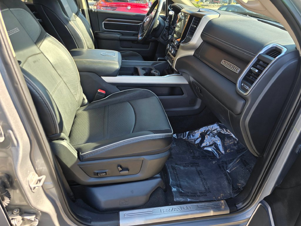 Used 2022 RAM 3500 Laramie AWD/4WD image 11