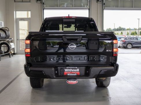Used 2023 Nissan Frontier SV w/ SV Convenience Package image 8