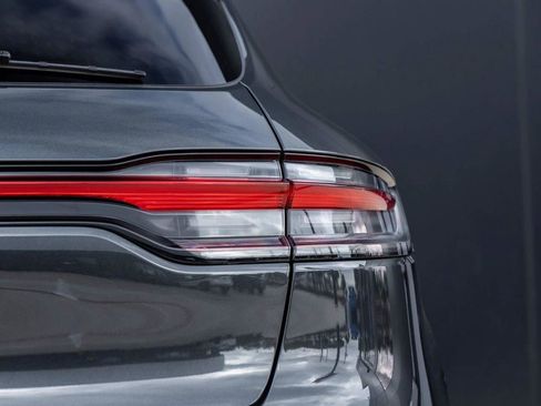 New 2026 Porsche Macan image 63