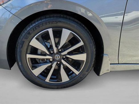 Certified 2022 Nissan Sentra SV w/ SV Premium Package image 23