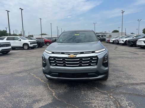 New 2026 Chevrolet Equinox LT w/ Convenience Package II image 8