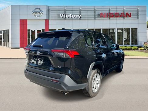 Used 2025 Toyota RAV4 LE FWD image 3