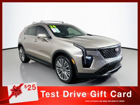 Used 2024 Cadillac XT4 Premium Luxury w/ Technology Package FWD image 1