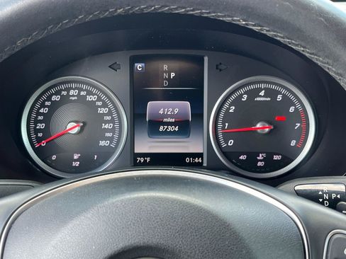 Used 2017 Mercedes-Benz GLC 300 4MATIC Coupe image 33