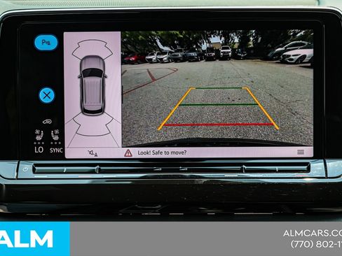 Used 2025 Volkswagen Atlas Cross Sport SE FWD image 28