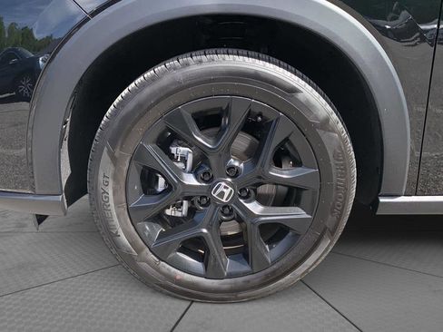 Used 2025 Honda HR-V Sport image 9