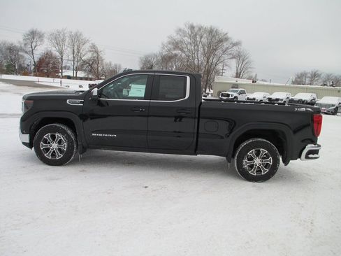 New 2026 GMC Sierra 1500 SLE AWD/4WD image 8