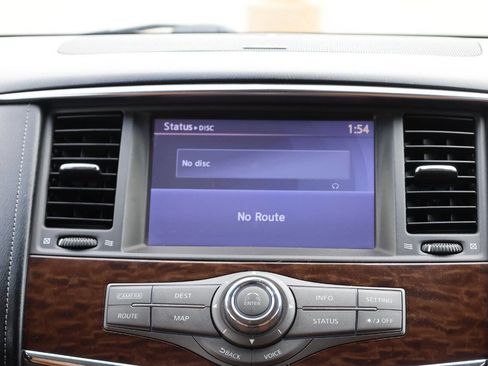 Used 2017 Nissan Armada Platinum w/ Captain Seat Package image 21