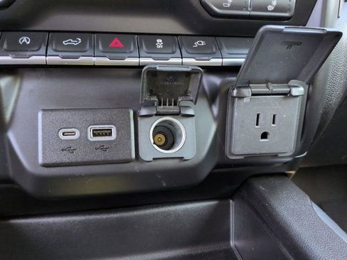 Used 2019 Chevrolet Silverado 1500 LT Trail Boss AWD/4WD image 24