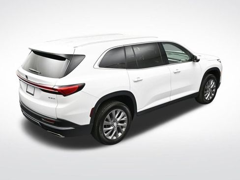 Used 2026 Buick Enclave Preferred w/ Power Package AWD/4WD image 22