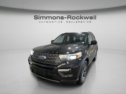 Used 2024 Ford Explorer XLT w/ XLT Sport Appearance Package
