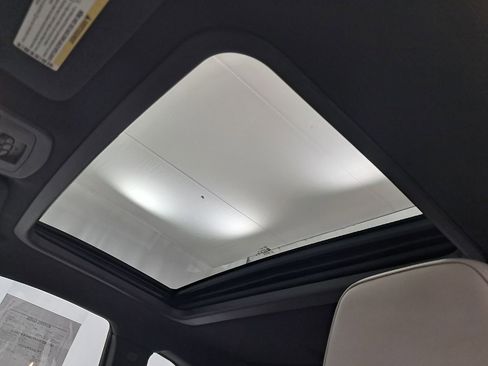 Used 2011 Cadillac CTS Performance w/ Wood Trim Package image 7