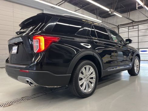 Used 2020 Ford Explorer Limited image 7