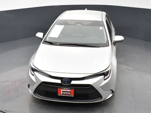 Used 2024 Toyota Corolla LE w/ LE Convenience Package image 23