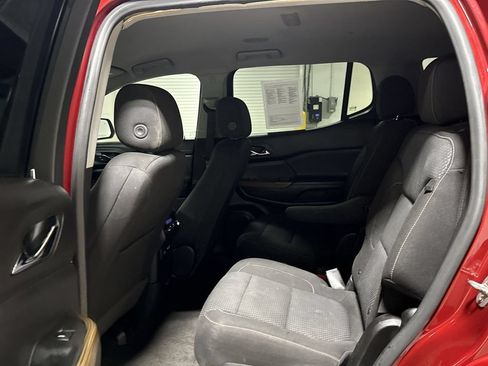 Used 2021 GMC Acadia SLE w/ Driver Convenience Package FWD image 22