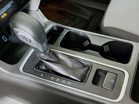 Used 2018 Ford Escape SE image 23