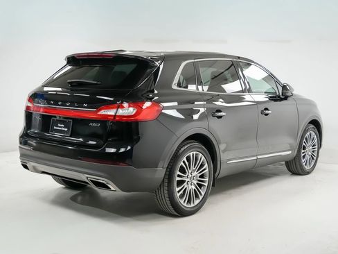 Used 2016 Lincoln MKX Reserve w/ Climate Package image 10