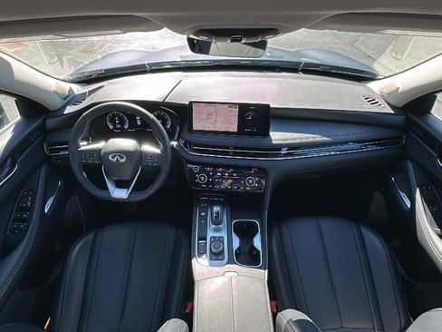 Certified 2025 INFINITI QX60 Sensory image 27