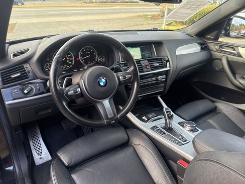 Used 2018 BMW X4 M40i image 18