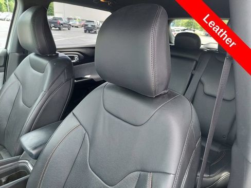 Used 2023 Jeep Compass Latitude AWD/4WD image 6