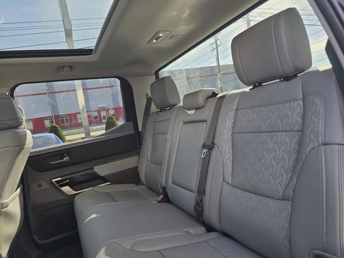 Used 2022 Toyota Tundra Limited image 13