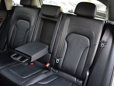 Used 2017 Audi Q5 2.0T Premium Plus w/ Technology Package image 21