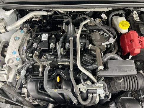 Used 2022 Nissan Sentra SR w/ Electronics Package FWD image 24