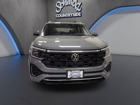 Used 2025 Volkswagen Atlas Cross Sport SEL Premium R-Line AWD/4WD image 3