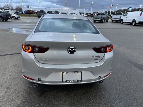 Used 2025 MAZDA MAZDA3 s image 4
