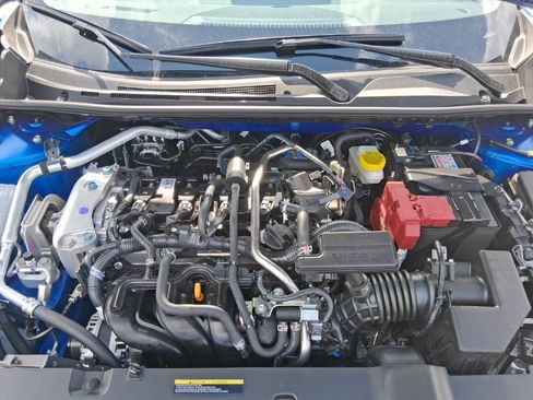 New 2026 Nissan Sentra SR w/ Floor Mat Package FWD image 28