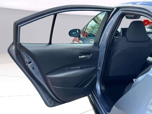 Used 2025 Toyota Corolla SE FWD image 28