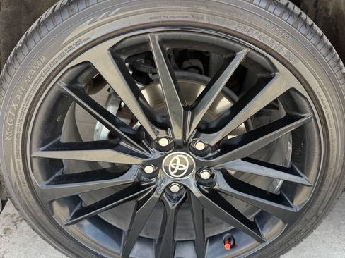 Used 2024 Toyota Camry XSE FWD image 10