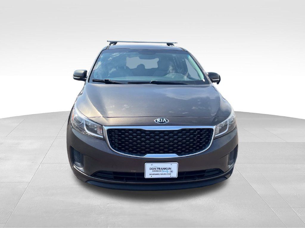 Used 2016 Kia Sedona LX w/ LX Convenience Package FWD image 8