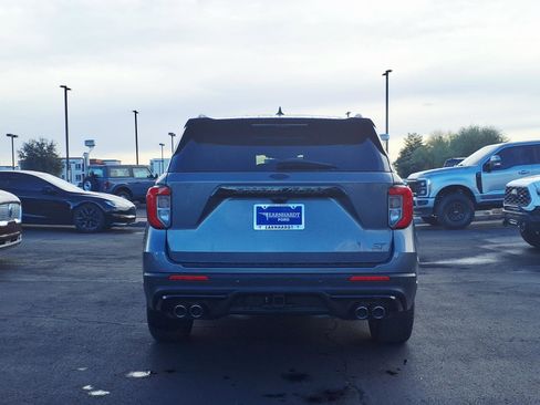 Used 2023 Ford Explorer ST w/ Equipment Group 401A image 5