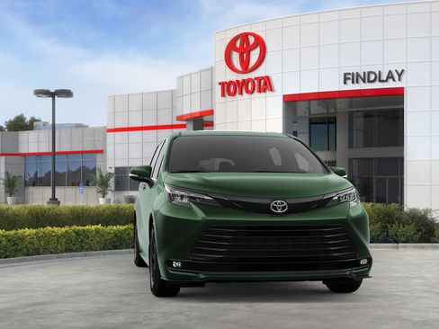 New 2026 Toyota Sienna XLE Woodland Edition AWD/4WD image 16