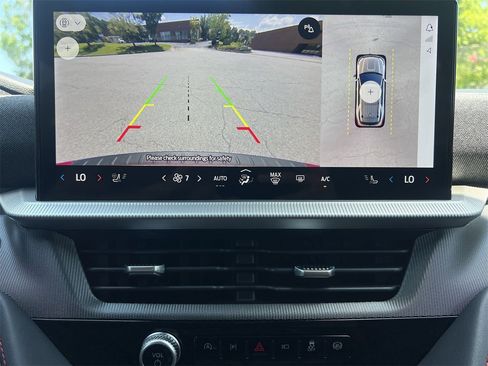 New 2025 Ford Explorer ST-Line w/ Premium Package image 4