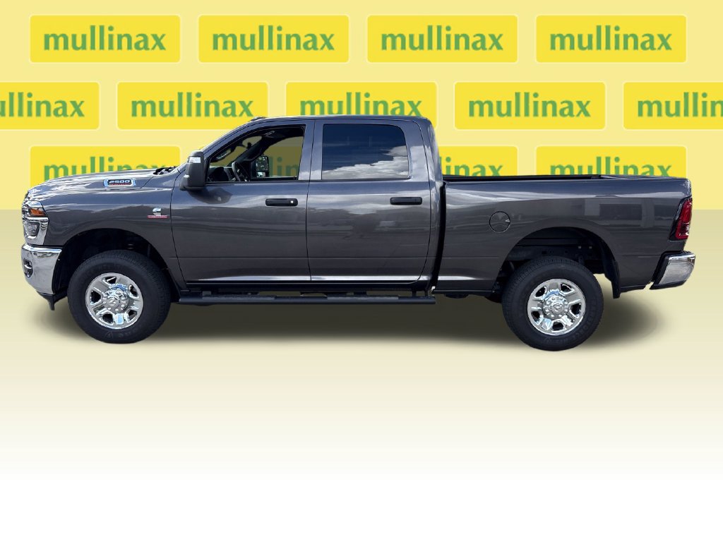 Used 2025 RAM 2500 Tradesman AWD/4WD image 10