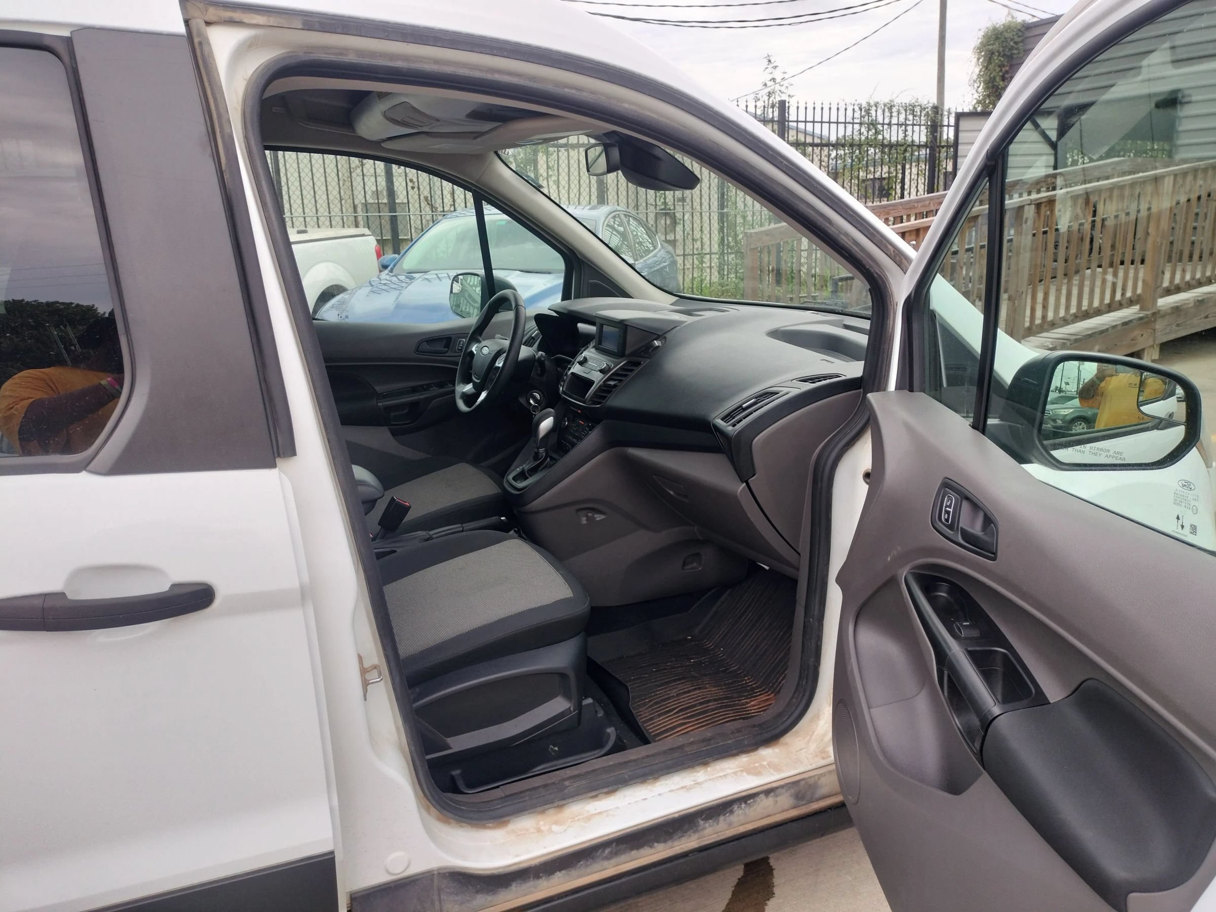 Used 2022 Ford Transit Connect XL FWD image 26