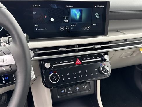 New 2026 Hyundai Tucson Limited image 28