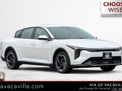 New 2025 Kia K4 EX