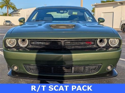 Used 2022 Dodge Challenger R/T Scat Pack w/ Dynamics Package image 2