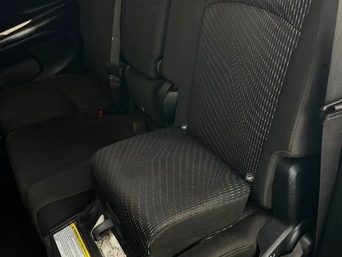Used 2018 Dodge Journey SE w/ Popular Equipment Group image 13
