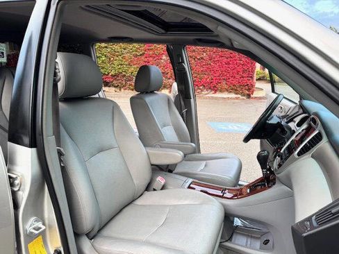 Used 2007 Toyota Highlander Limited image 26