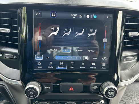 Used 2022 RAM 1500 Big Horn RWD image 25