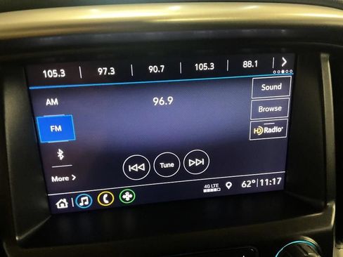 Used 2019 Chevrolet Colorado LT w/ LT Convenience Package AWD/4WD image 17
