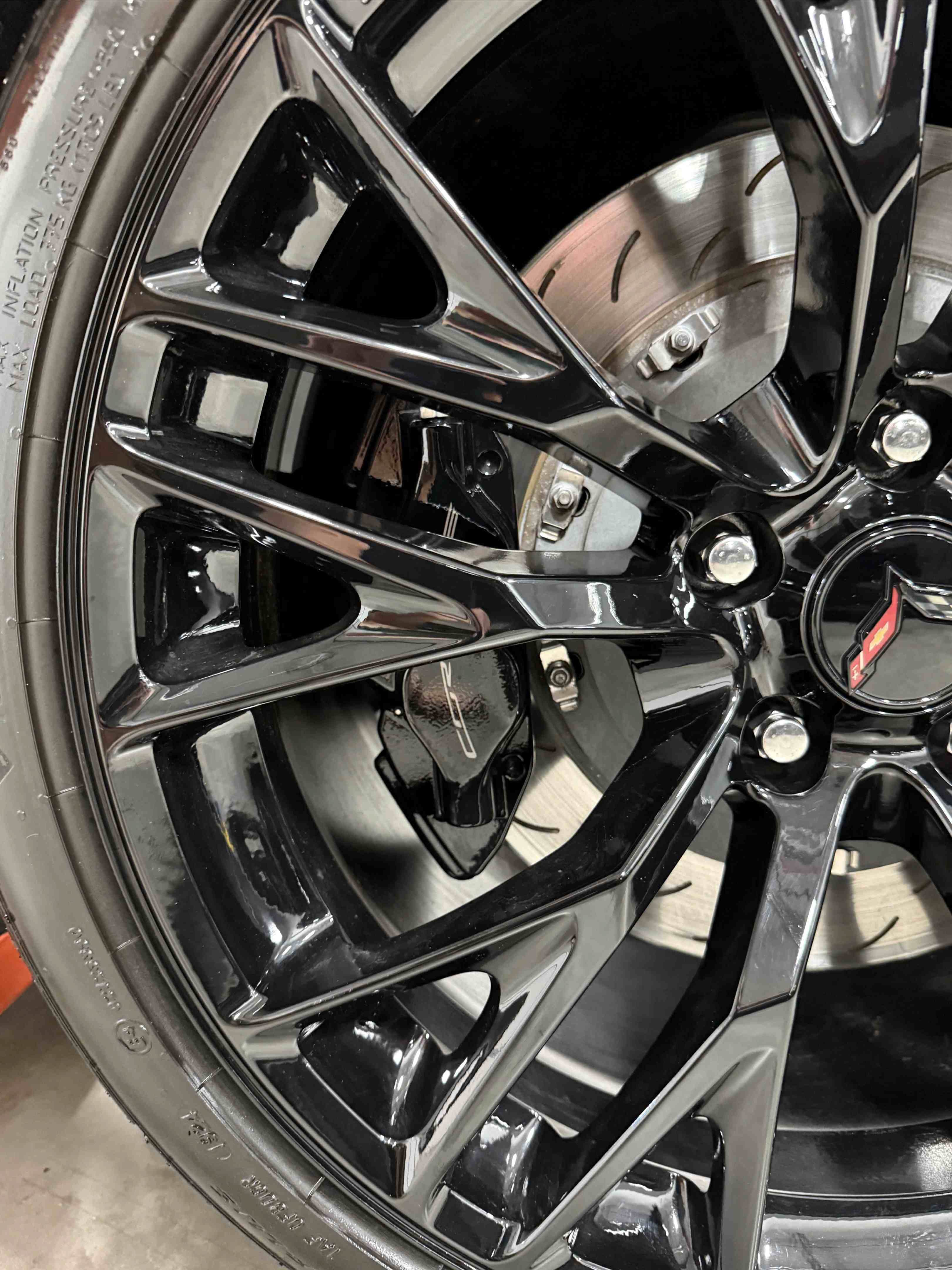 Used 2019 Chevrolet Corvette Z06 RWD image 23