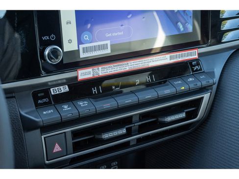 Used 2026 Toyota Camry SE image 23