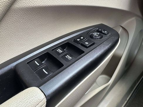 Used 2013 Acura RDX AWD w/ Technology Package image 29